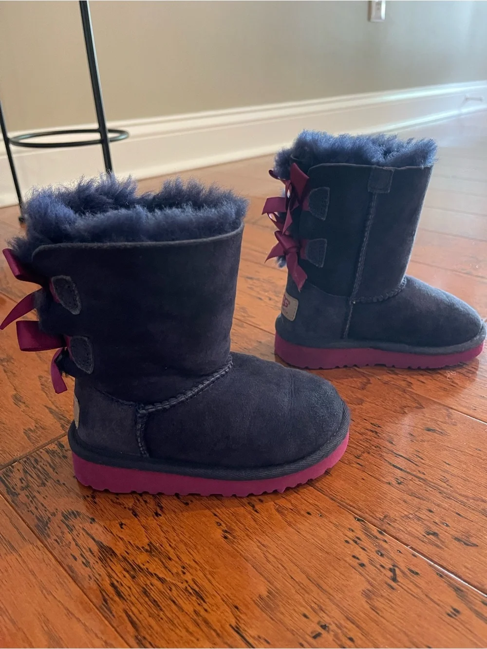 UGG Kids Toddler Bailey Bow Boot Navy Blue & Magenta Girls US. 7